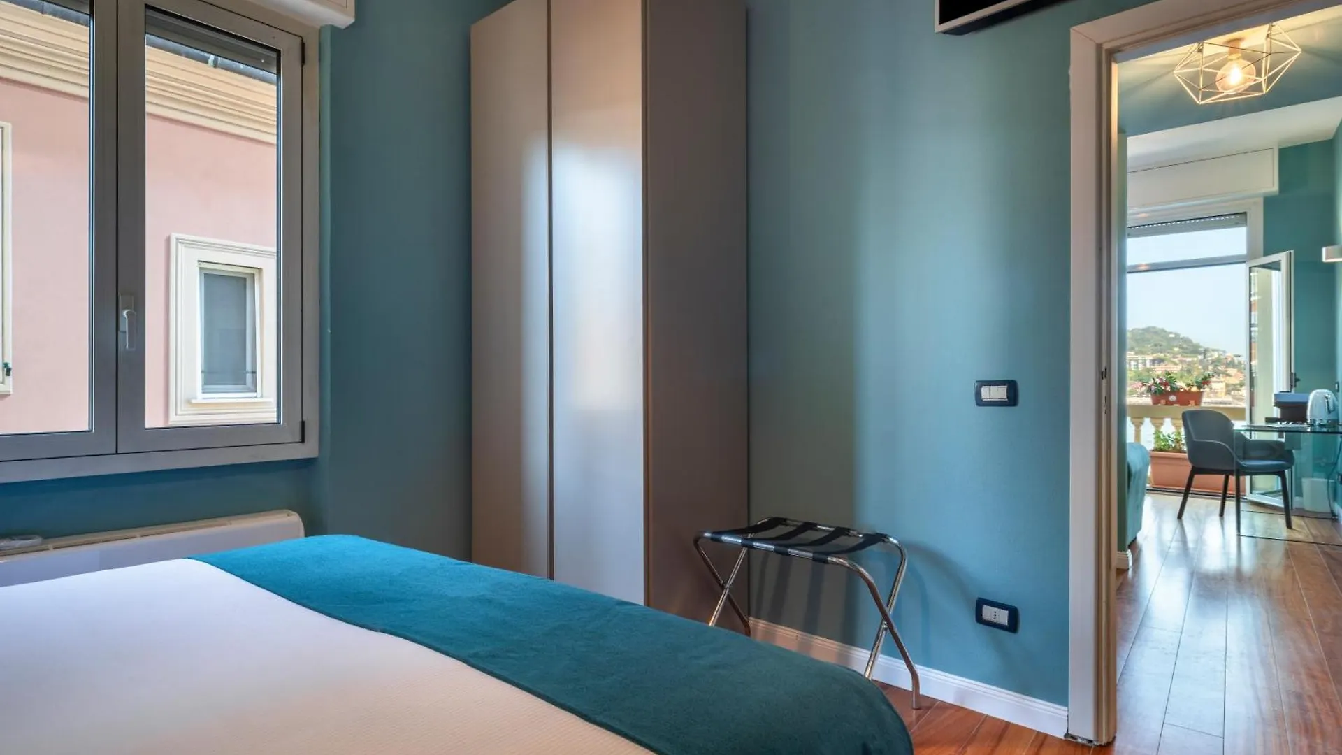 Rosabianca Boutique Hotel ラッパロ