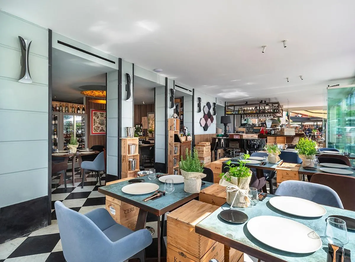 Rosabianca Boutique Hotel ラッパロ