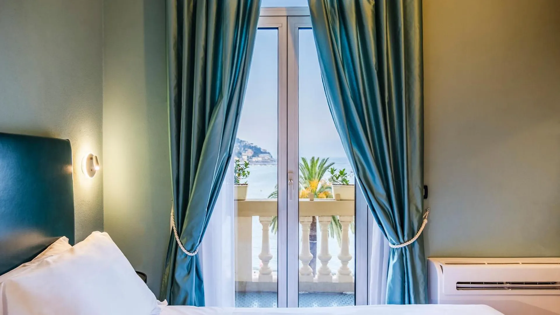Rosabianca Boutique Hotel ラッパロ